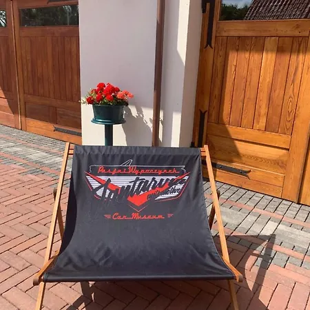 Jantarvia Car Museum , Pasja I Wypoczynek Z Klimatem Πανσιόν Jantar