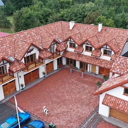 Pensionat Jantarvia Car Museum , Pasja I Wypoczynek Z Klimatem Jantar