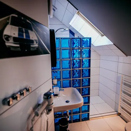 Jantarvia Car Museum , Pasja I Wypoczynek Z Klimatem