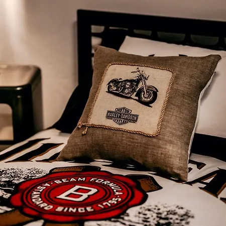 Πανσιόν Jantarvia Car Museum , Pasja I Wypoczynek Z Klimatem 3*