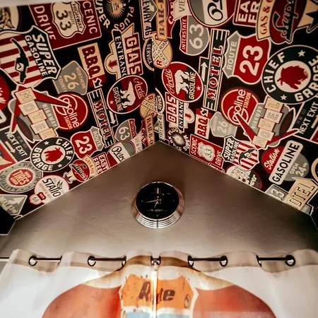 Jantarvia Car Museum , Pasja I Wypoczynek Z Klimatem 3*