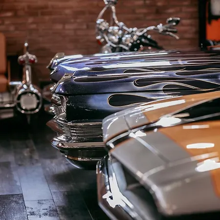 Jantarvia Car Museum , Pasja I Wypoczynek Z Klimatem Guest house Jantar