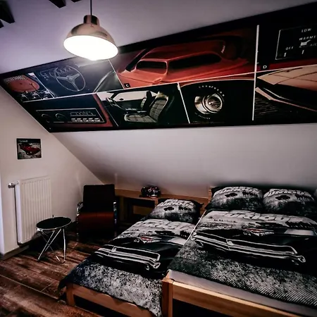 Jantarvia Car Museum , Pasja I Wypoczynek Z Klimatem Penzion 3*