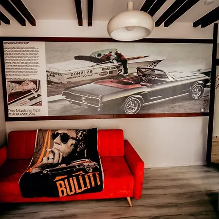 Jantarvia Car Museum , Pasja I Wypoczynek Z Klimatem Guest house