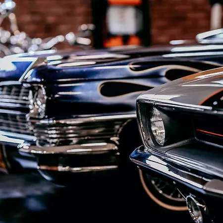 Maison d'hôtes Jantarvia Car Museum , Pasja I Wypoczynek Z Klimatem Jantar