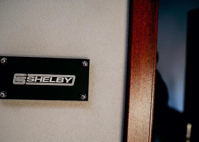 Jantarvia Car Museum , Pasja I Wypoczynek Miejsce Z Klimatem Pensjonat Jantar