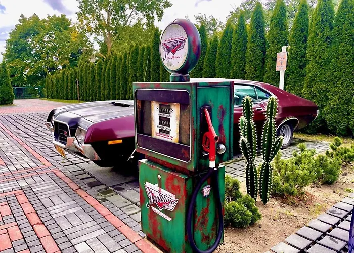 Jantarvia Car Museum , Pasja I Wypoczynek Miejsce Z Klimatem Pensjonat