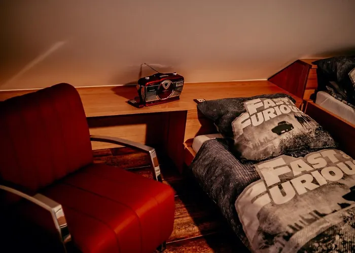 Jantarvia Car Museum , Pasja I Wypoczynek Z Klimatem