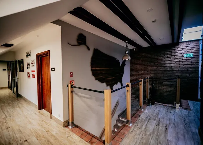 Jantarvia Car Museum , Pasja I Wypoczynek Miejsce Z Klimatem Pensjonat Jantar