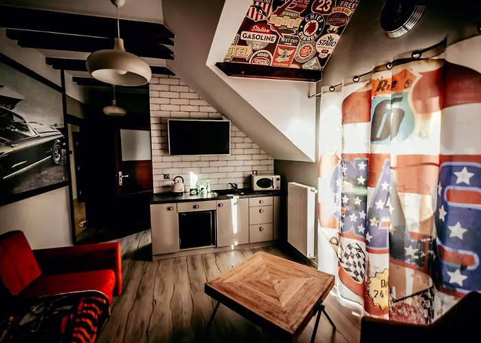 Гостевой дом Jantarvia Car Museum , Pasja I Wypoczynek Z Klimatem 3*