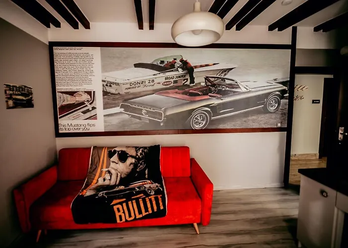 Jantarvia Car Museum , Pasja I Wypoczynek Miejsce Z Klimatem Pensjonat