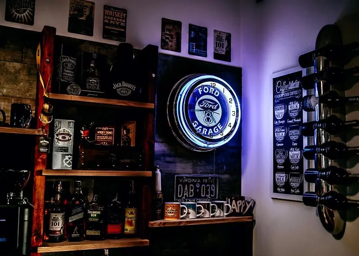 Jantarvia Car Museum , Pasja I Wypoczynek Miejsce Z Klimatem Pensjonat 3*