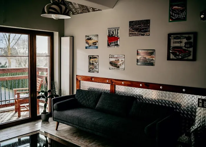 Гостевой дом Jantarvia Car Museum , Pasja I Wypoczynek Z Klimatem 3*