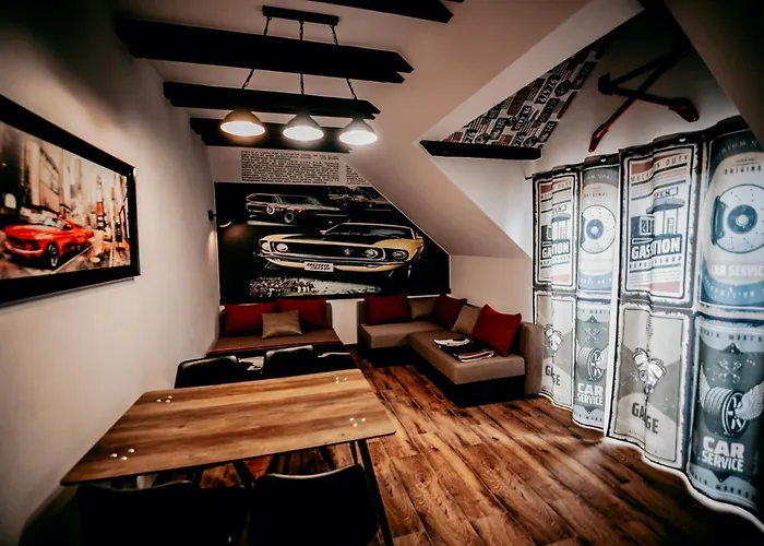 Pensjonat Jantarvia Car Museum , Pasja I Wypoczynek Miejsce Z Klimatem Jantar