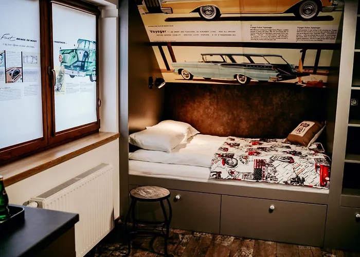 Jantarvia Car Museum , Pasja I Wypoczynek Miejsce Z Klimatem Pensjonat Jantar