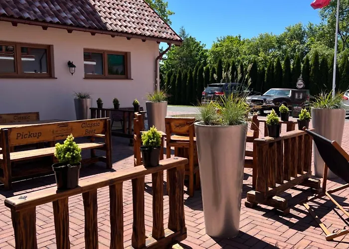 Jantarvia Car Museum , Pasja I Wypoczynek Miejsce Z Klimatem Pensjonat 3*