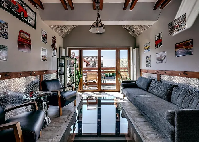 Jantarvia Car Museum , Pasja I Wypoczynek Z Klimatem 3*