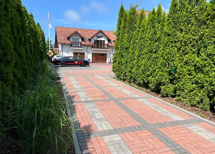 Jantarvia Car Museum , Pasja I Wypoczynek Miejsce Z Klimatem Pensjonat 3*